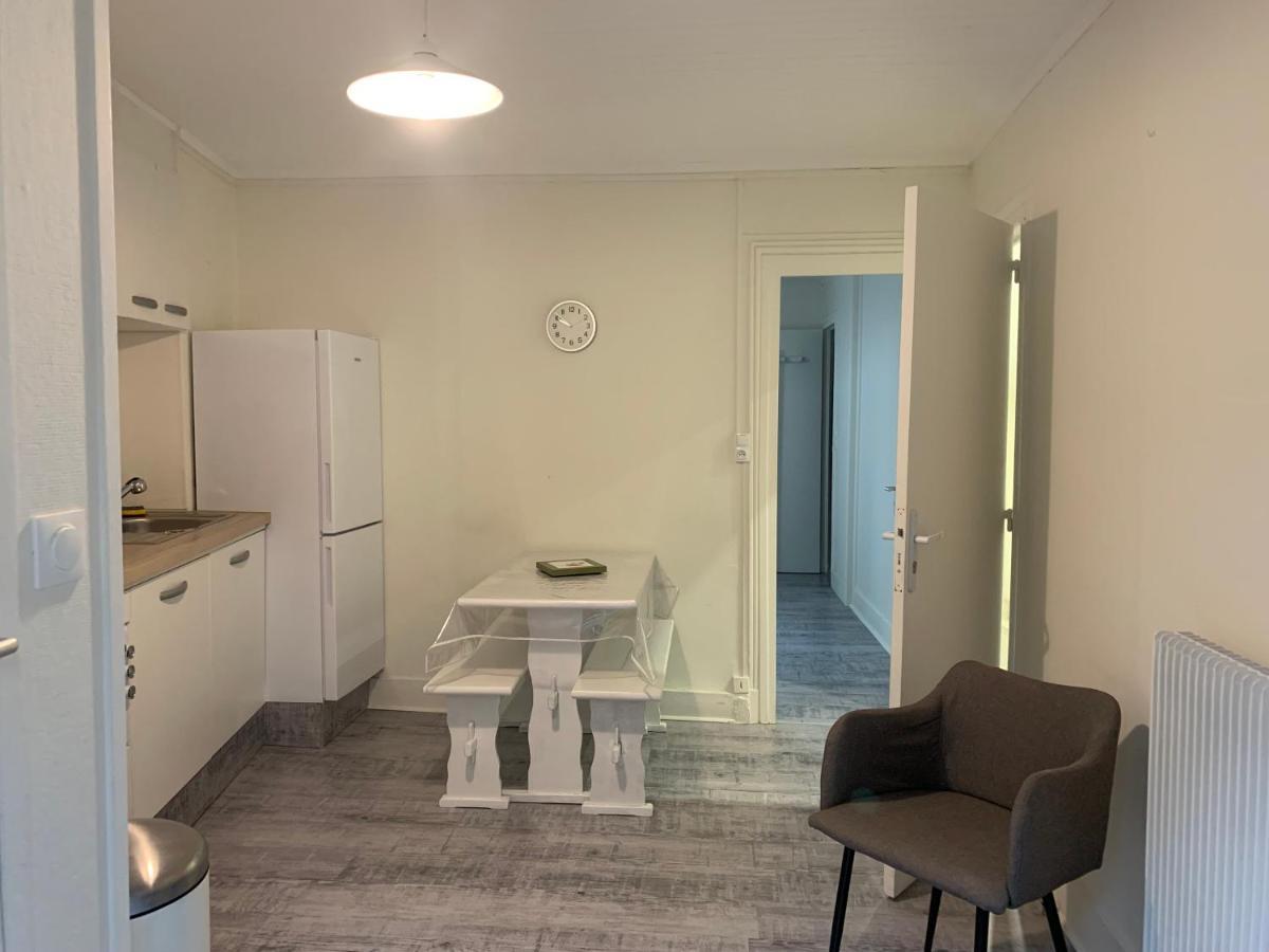 Appartement 4 Personnes, 1 Chambre, Terrasse, Wifi, Proche Du Centre La Bourboule Exterior foto